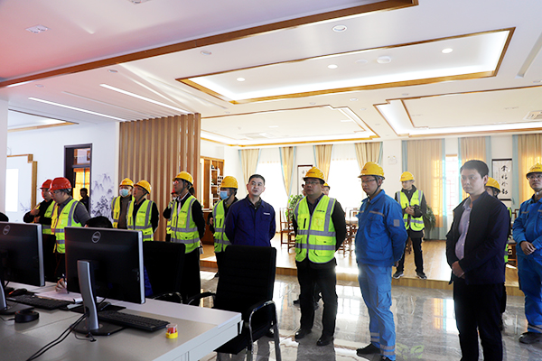 1605493152524419.jpg 附件二:參觀操作監控室.JPG